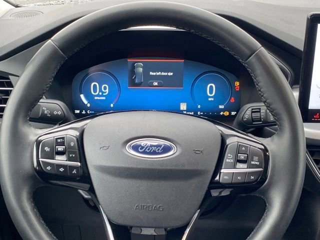 Used 2024 Ford Escape Platinum AWD/4WD image 8
