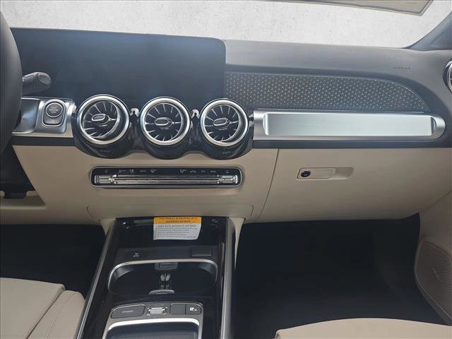 New 2026 Mercedes-Benz GLB 250 image 12