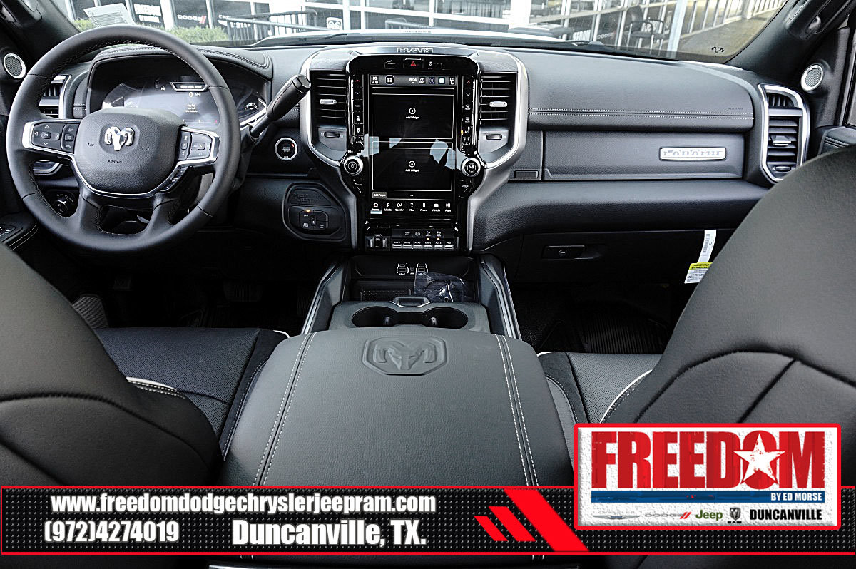 New 2026 RAM 4500 4x4 Crew Cab DRW w/ Laramie Trim Package image 11