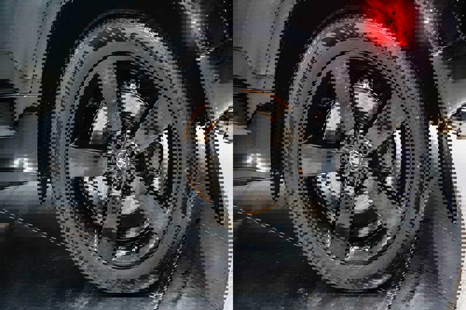 Used 2023 Land Rover Defender 110 V8 image 10