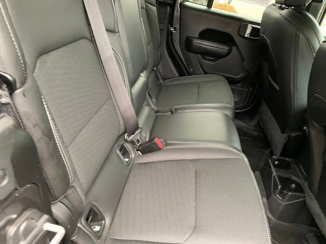 Certified 2023 Jeep Gladiator Sport image 15