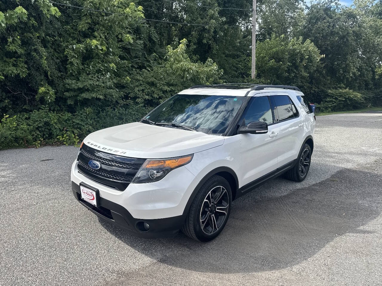 Used 2015 Ford Explorer Sport w/ Equipment Group 401A AWD/4WD image 4