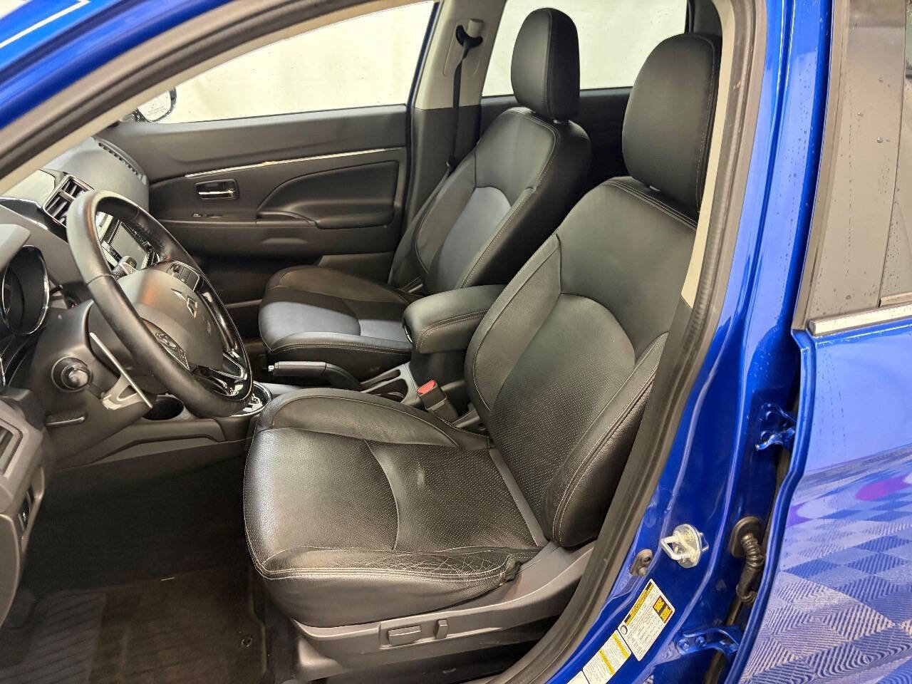 Used 2016 Mitsubishi Outlander Sport SEL AWD/4WD image 37