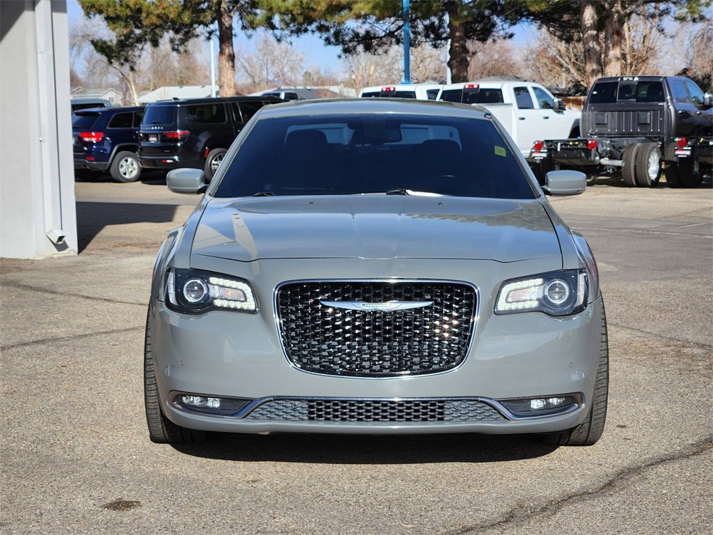 Used 2017 Chrysler 300 S w/ 300S Premium Group image 5