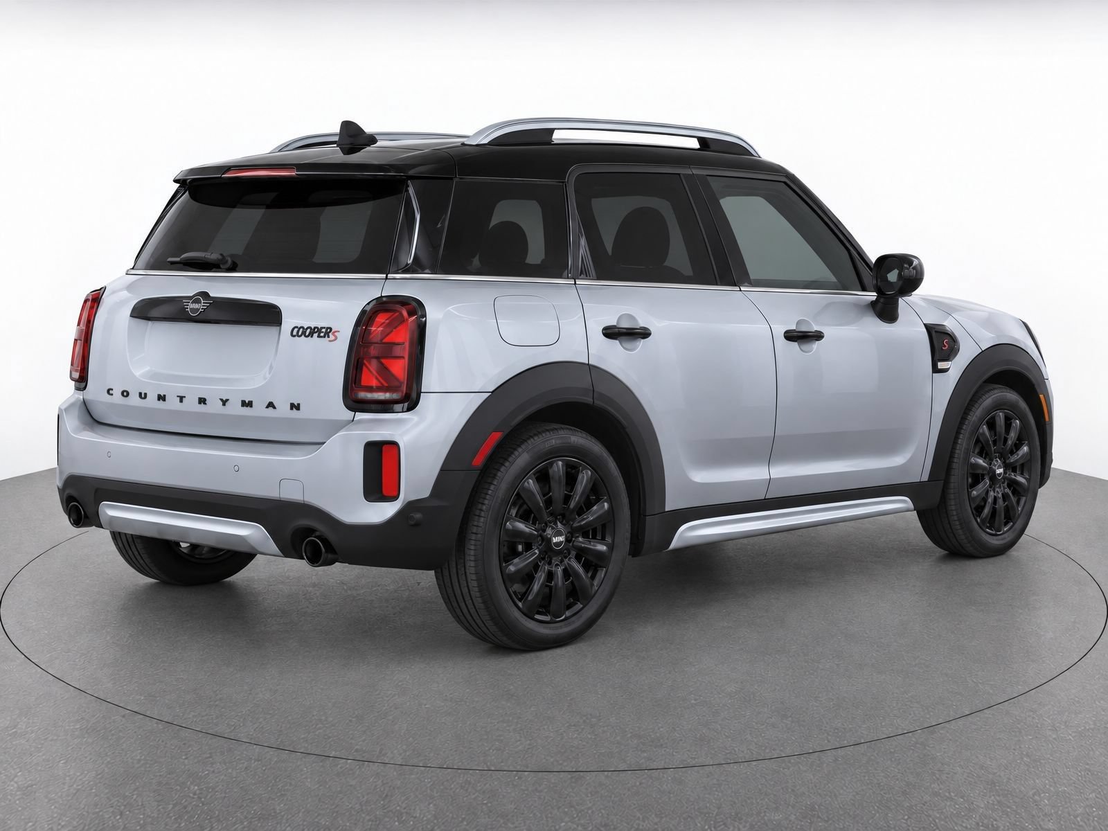 Used 2024 MINI Cooper Countryman S w/ Premium Package FWD image 8