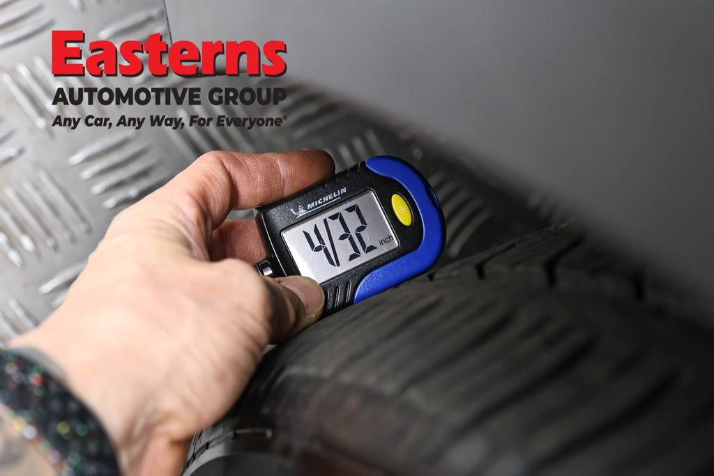 Used 2020 Tesla Model Y Long Range image 24