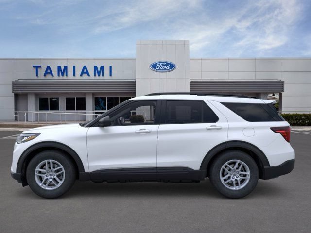 New 2026 Ford Explorer Active RWD image 3