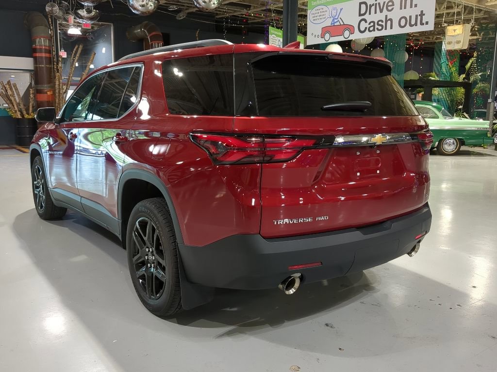 Used 2023 Chevrolet Traverse LT AWD/4WD image 10