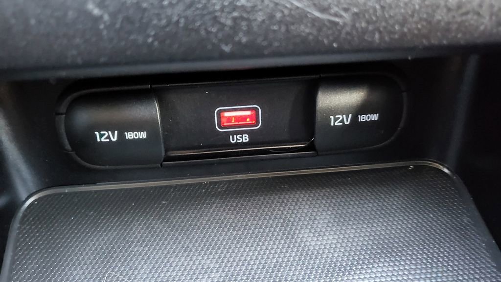 Used 2023 Kia Forte LXS image 29
