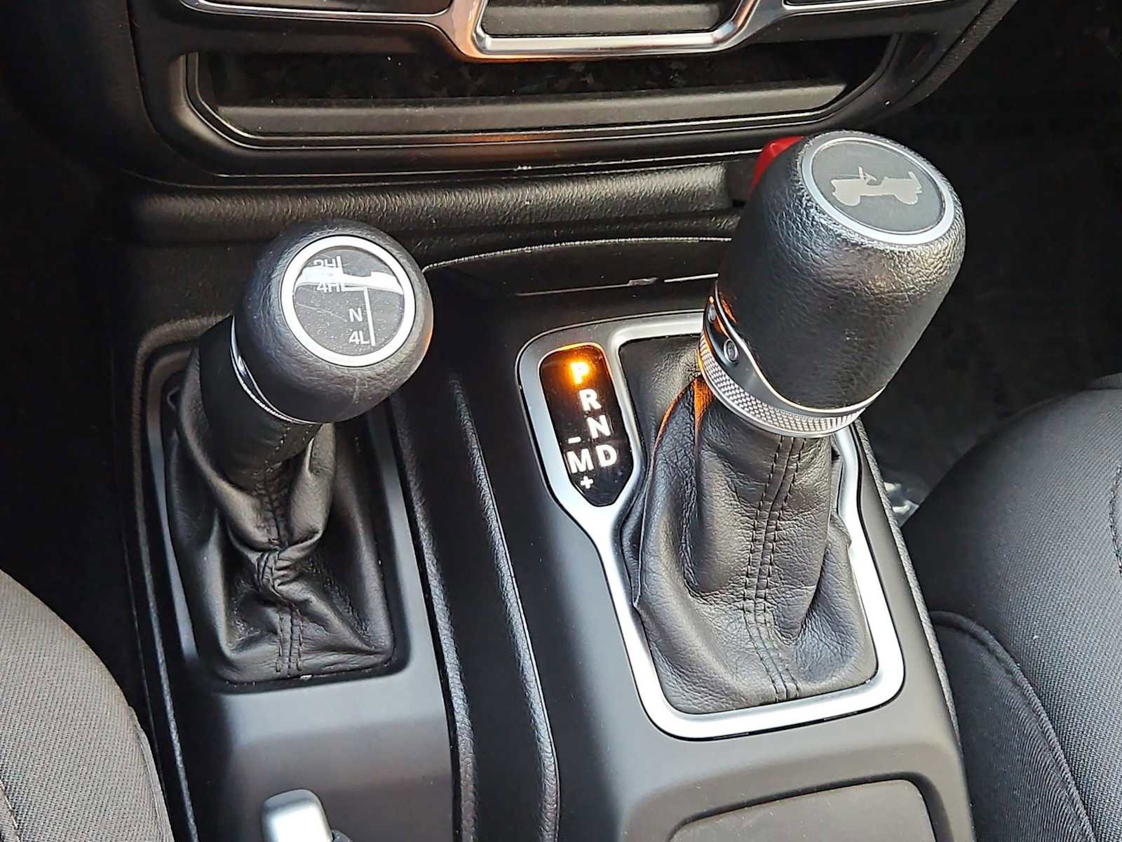 Used 2021 Jeep Wrangler Unlimited Sport image 29
