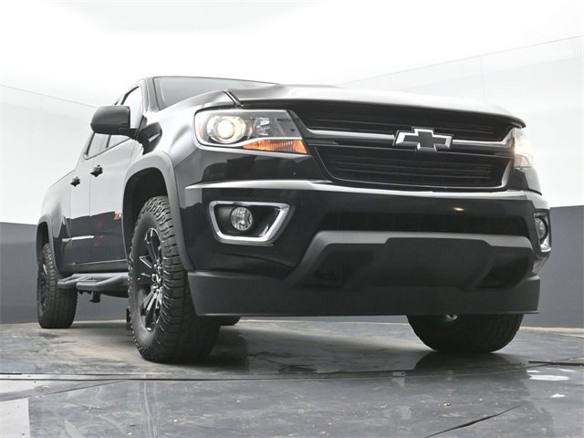 Used 2018 Chevrolet Colorado Z71 w/ Z71 Midnight Edition image 39