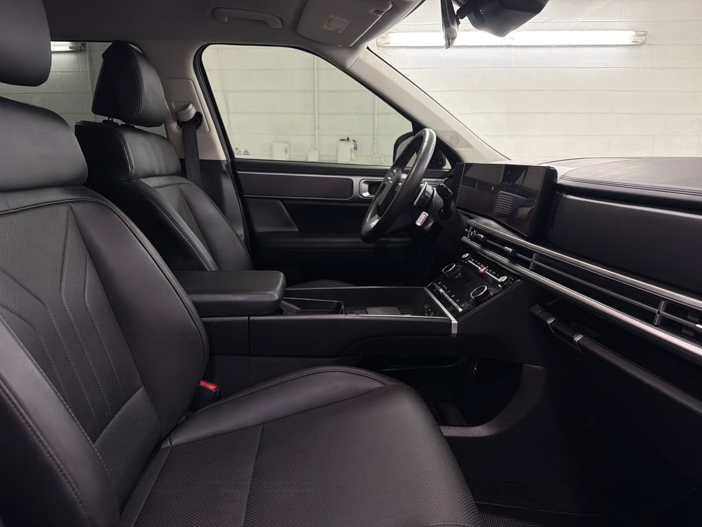 Used 2024 Hyundai Santa Fe SEL FWD image 29