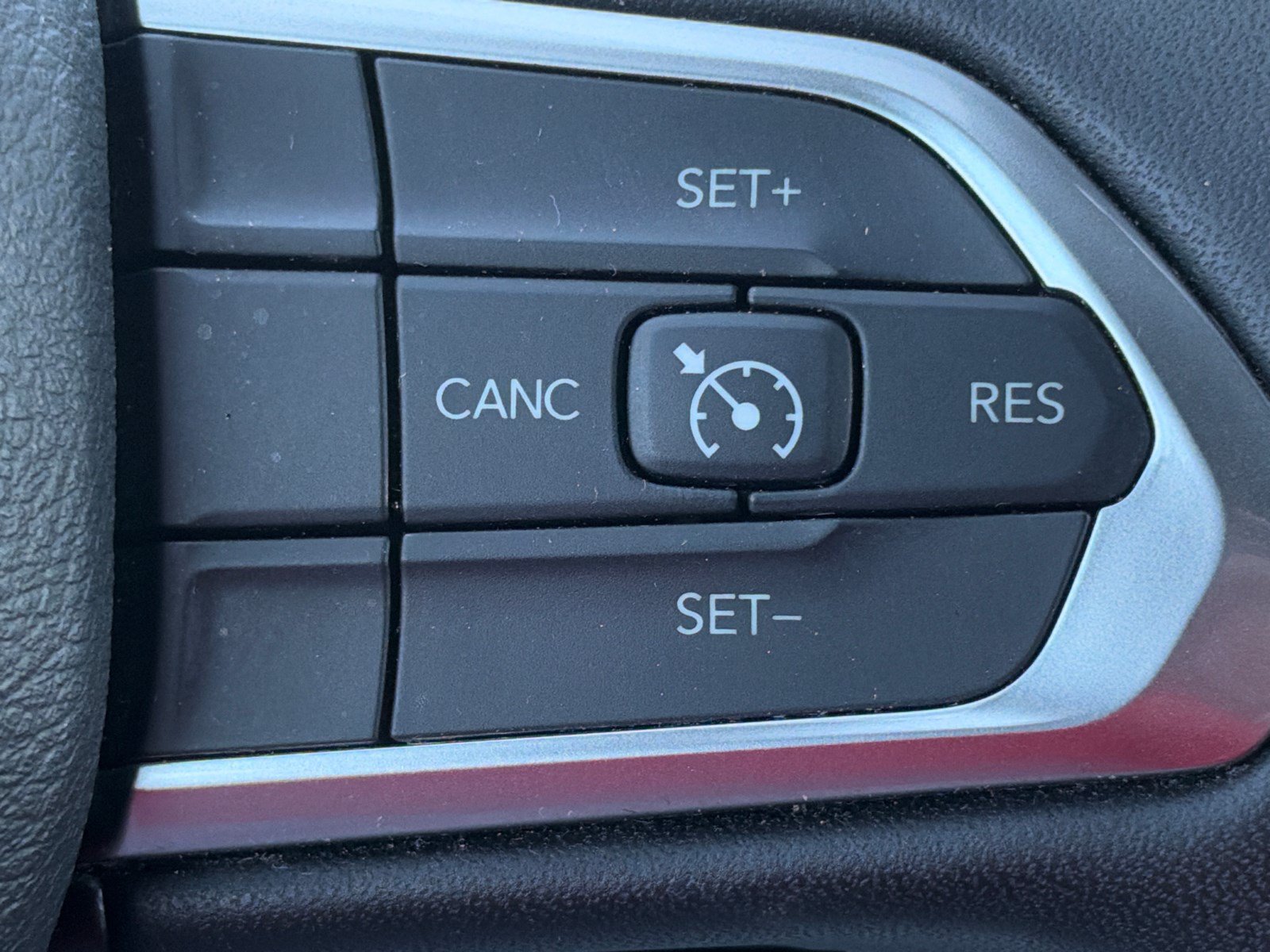 Used 2024 Jeep Compass Latitude AWD/4WD image 27