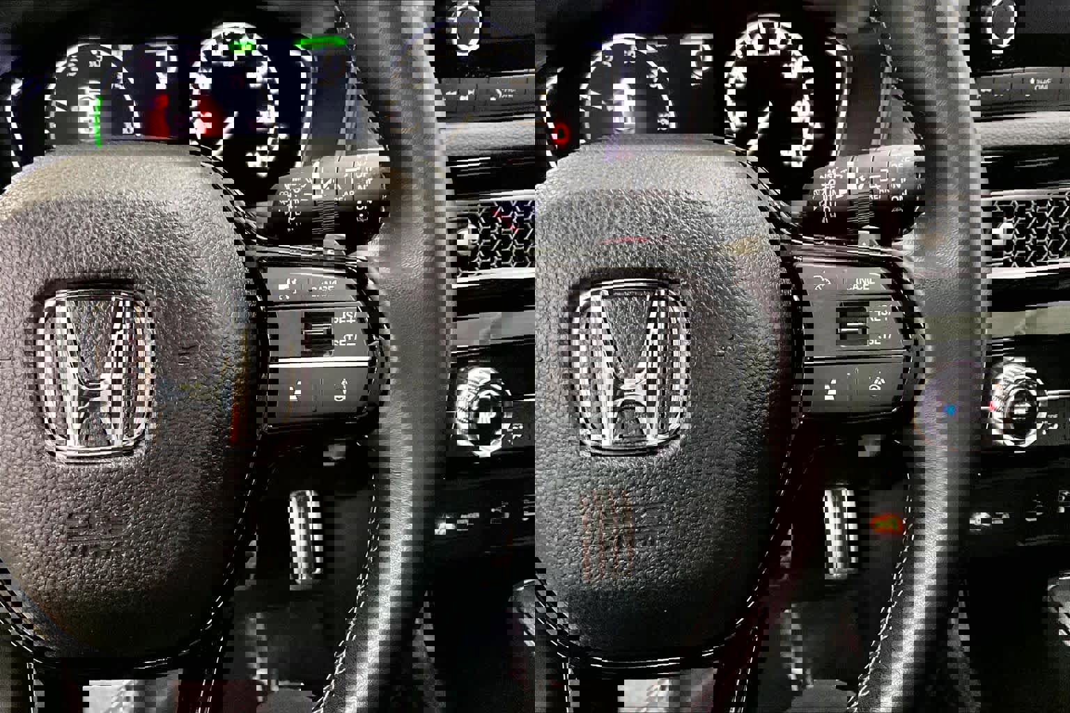 Used 2025 Honda Civic Sport image 25