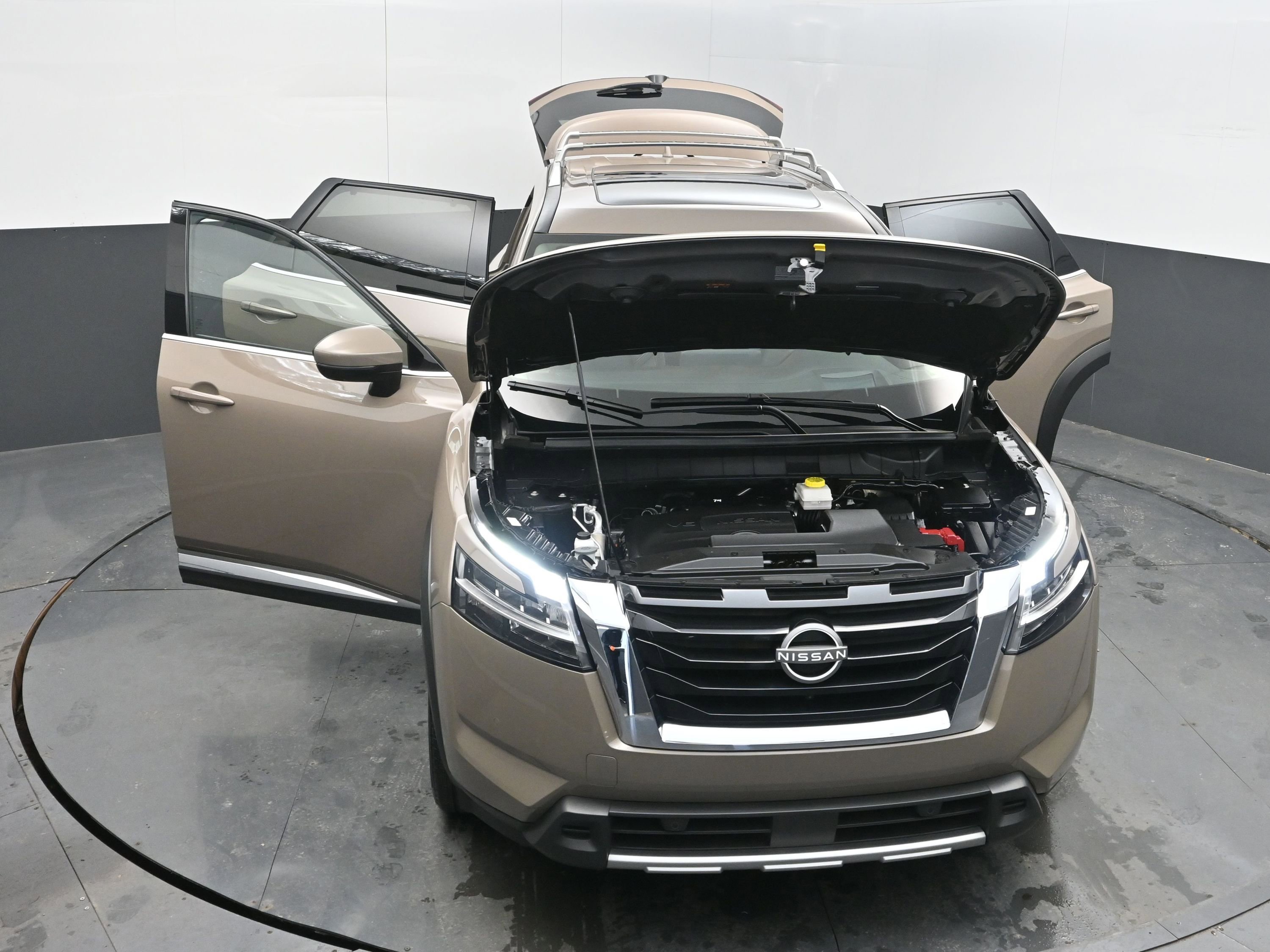 Certified 2024 Nissan Pathfinder Platinum w/ Cargo Package image 40