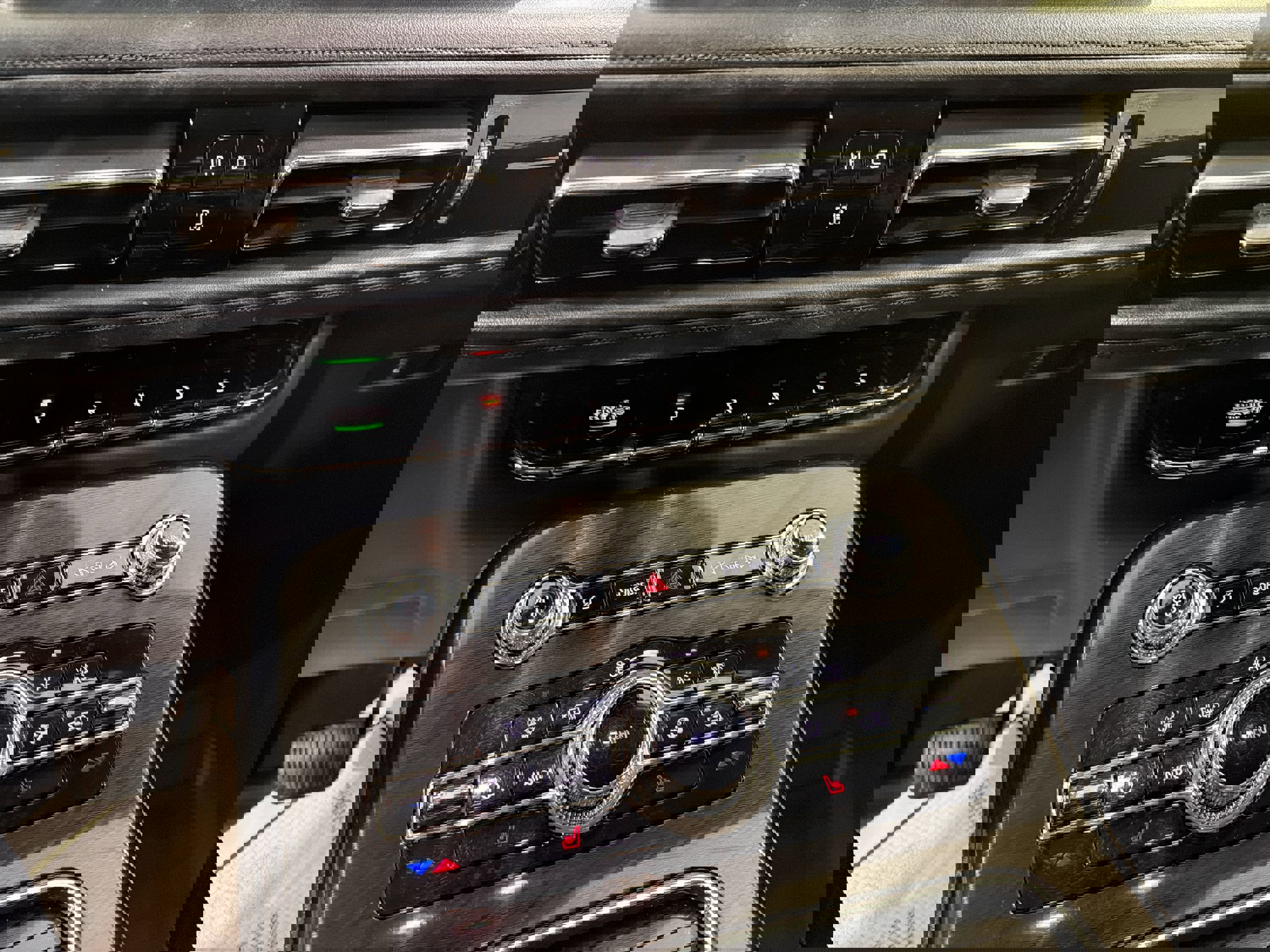 Used 2023 Lincoln Nautilus FWD image 20