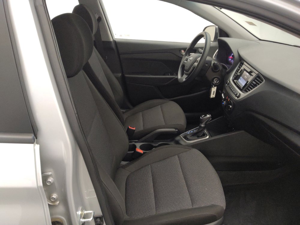 Used 2020 Hyundai Accent SE FWD image 21