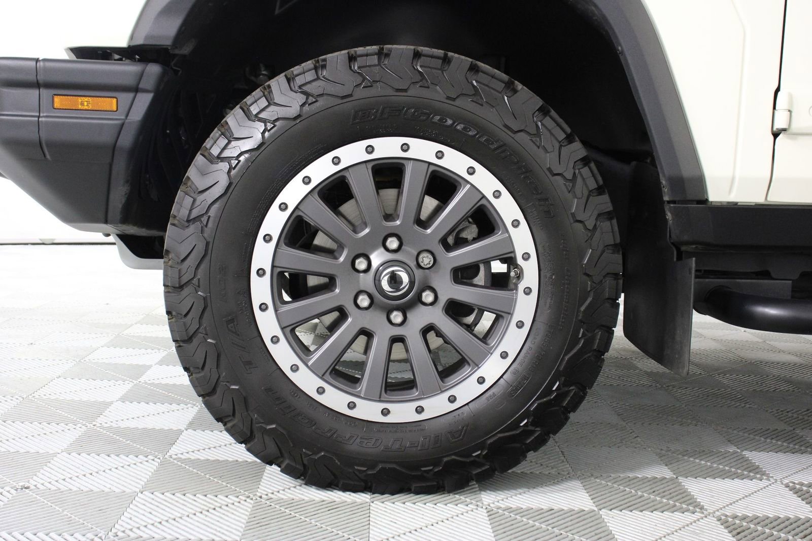 Used 2025 INEOS Grenadier Fieldmaster Edition image 28