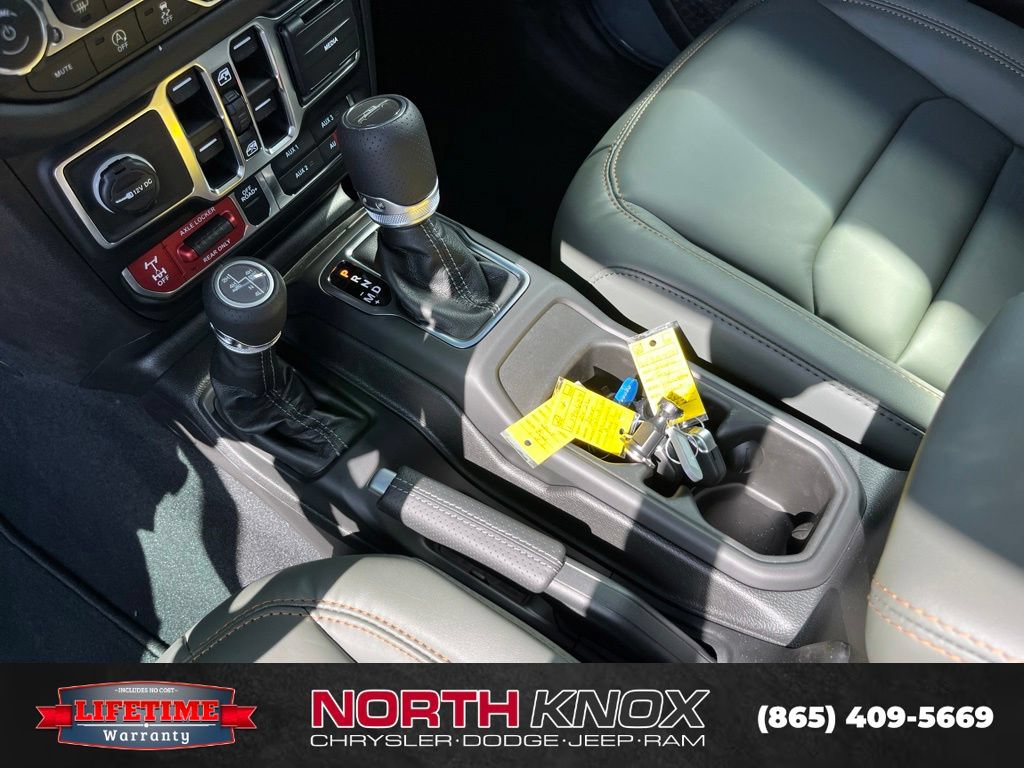 New 2026 Jeep Gladiator Mojave AWD/4WD image 10