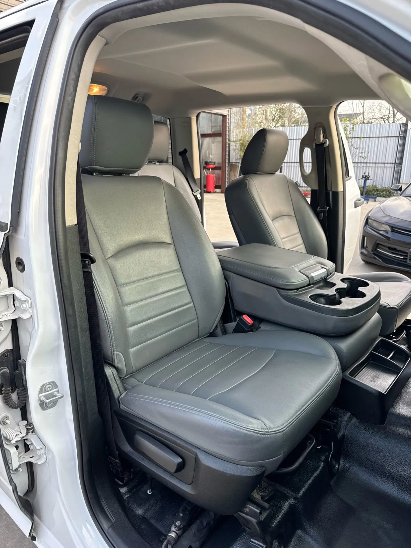 Used 2016 RAM 1500 Tradesman RWD image 38