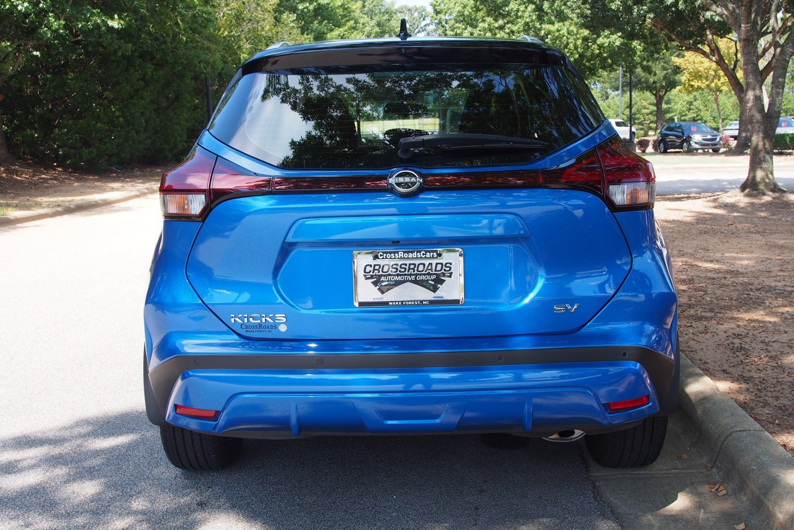 Used 2024 Nissan Kicks SV FWD image 6