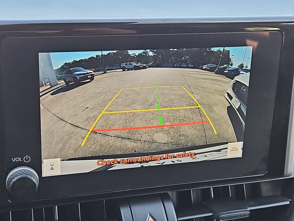 Used 2025 Toyota RAV4 LE FWD image 18