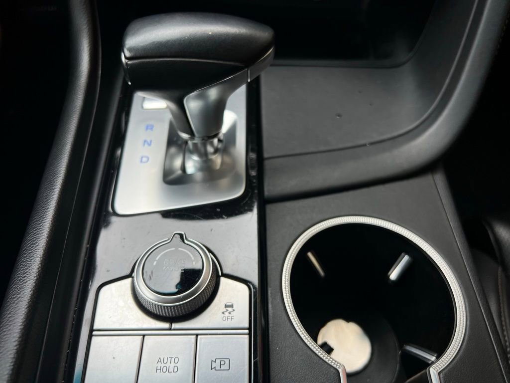 Used 2022 Genesis G70 2.0T image 57