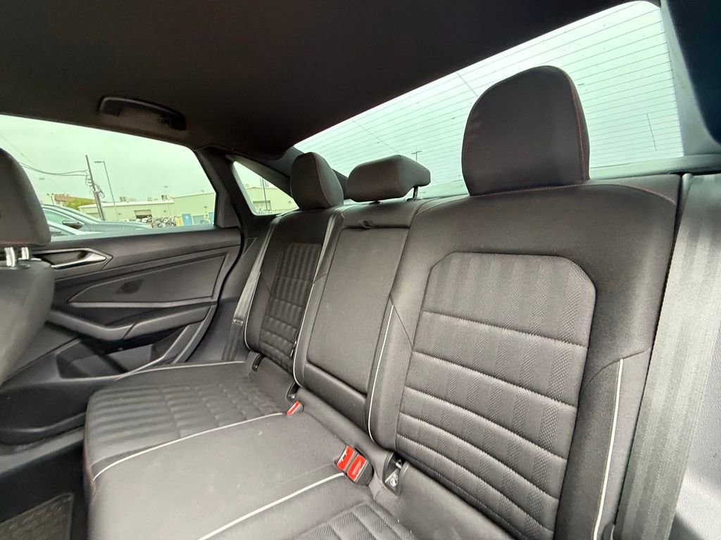 Used 2021 Volkswagen Jetta GLI FWD image 6