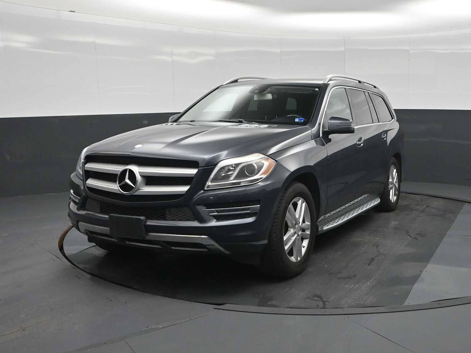 Used 2014 Mercedes-Benz GL 450 4MATIC image 5