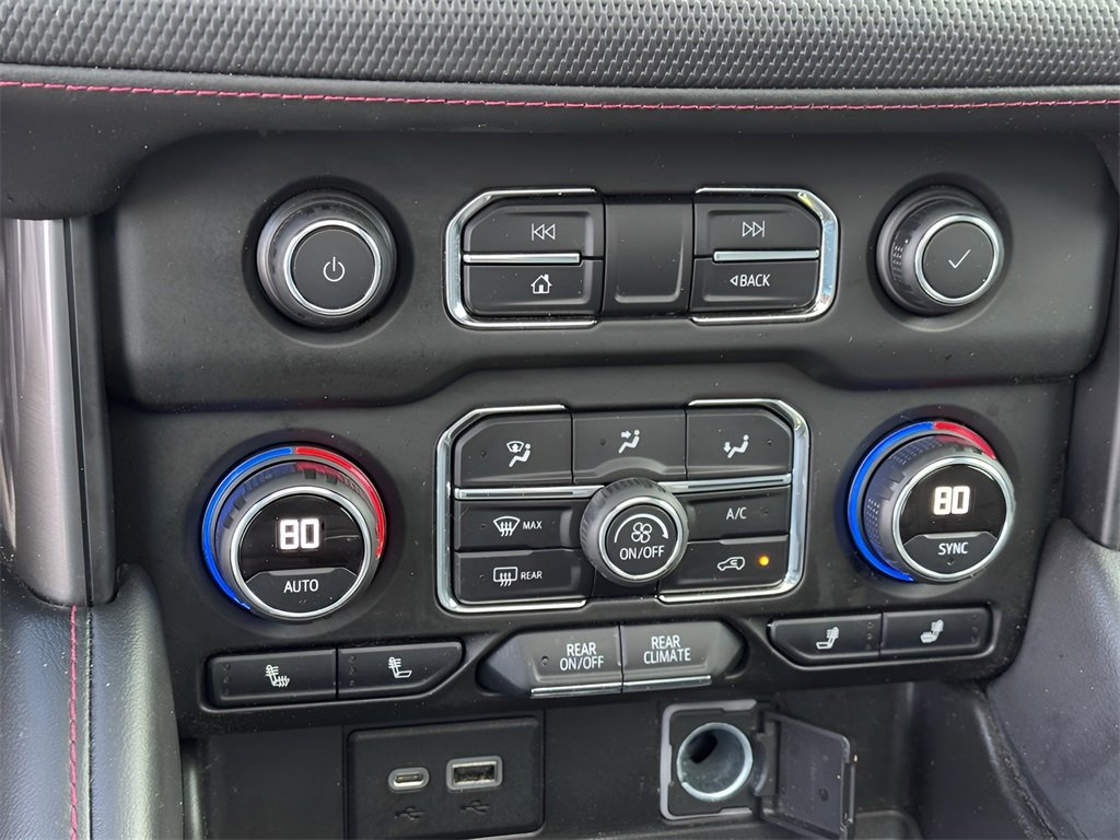 Used 2021 Chevrolet Suburban RST w/ Rear Media and Nav Package image 18