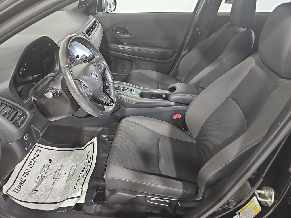 Used 2019 Honda HR-V Sport image 9