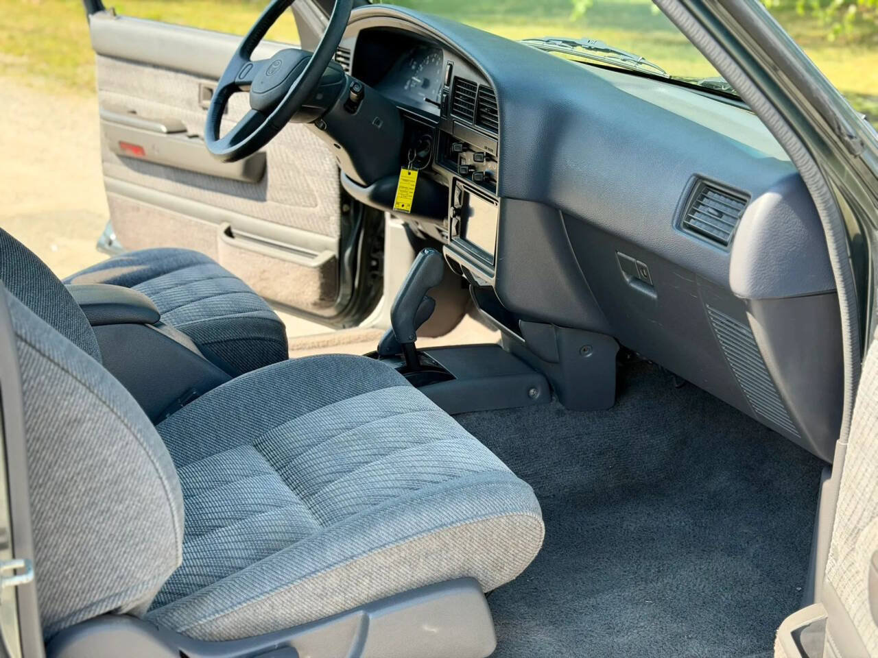 Used 1992 Toyota 4Runner SR5 AWD/4WD image 6