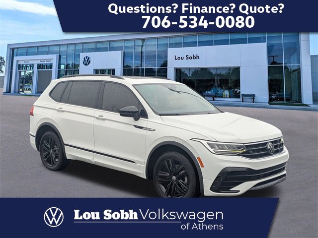 Used 2022 Volkswagen Tiguan SE R-Line