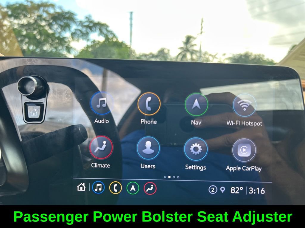 Used 2022 Chevrolet Corvette Stingray Premium Conv w/ 3LT image 36