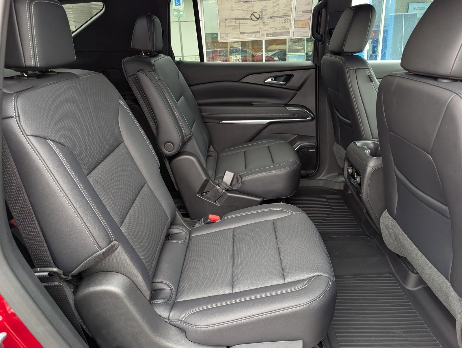 New 2026 Chevrolet Traverse LT w/ Enhanced Driving Package image 9