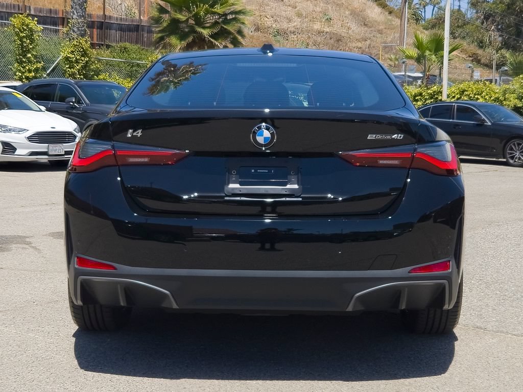 New 2026 BMW i4 eDrive40 w/ Parking Assistance Package RWD image 18