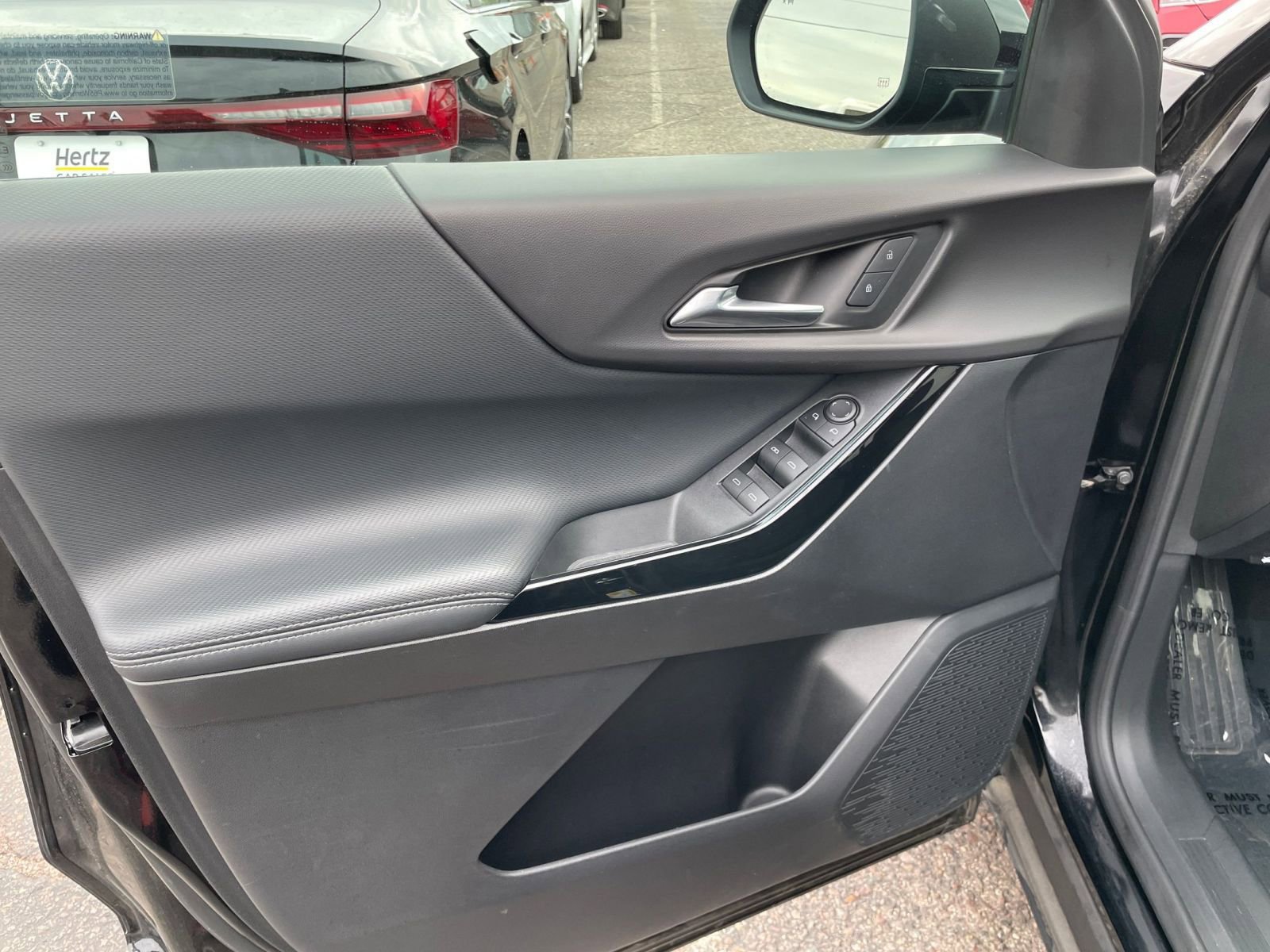 Used 2025 Chevrolet Equinox LT image 20