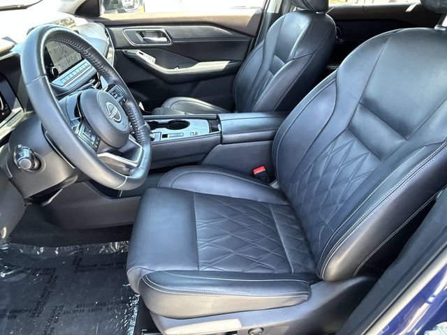 Used 2022 Nissan Rogue Platinum w/ Head-Up Display Package FWD image 18