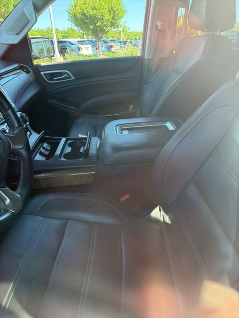 Used 2016 GMC Yukon Denali w/ Open Road Package AWD/4WD image 10