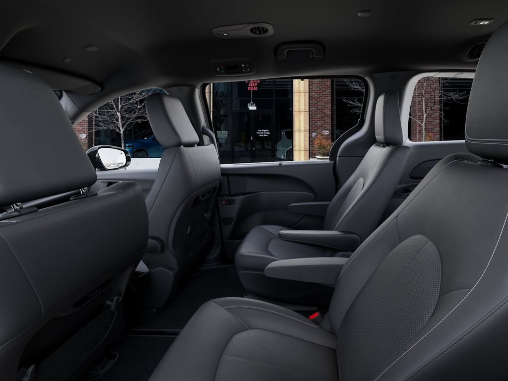 New 2026 Chrysler Pacifica Select FWD image 23
