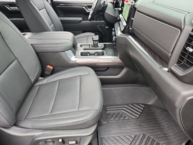 Used 2024 Chevrolet Silverado 1500 LTZ w/ LTZ Premium Texas Edition AWD/4WD image 29