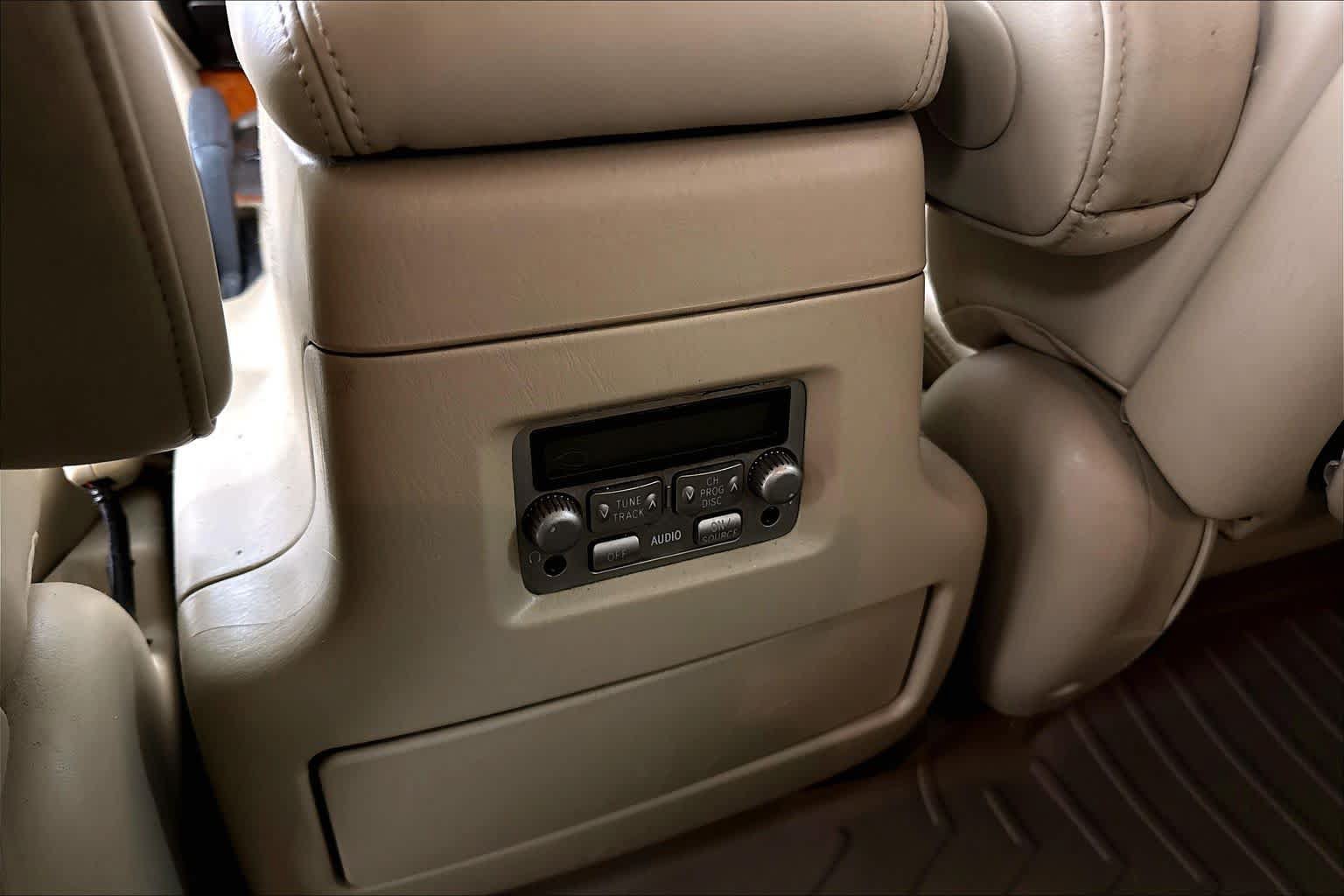 Used 2005 Lexus LX 470 4WD image 30