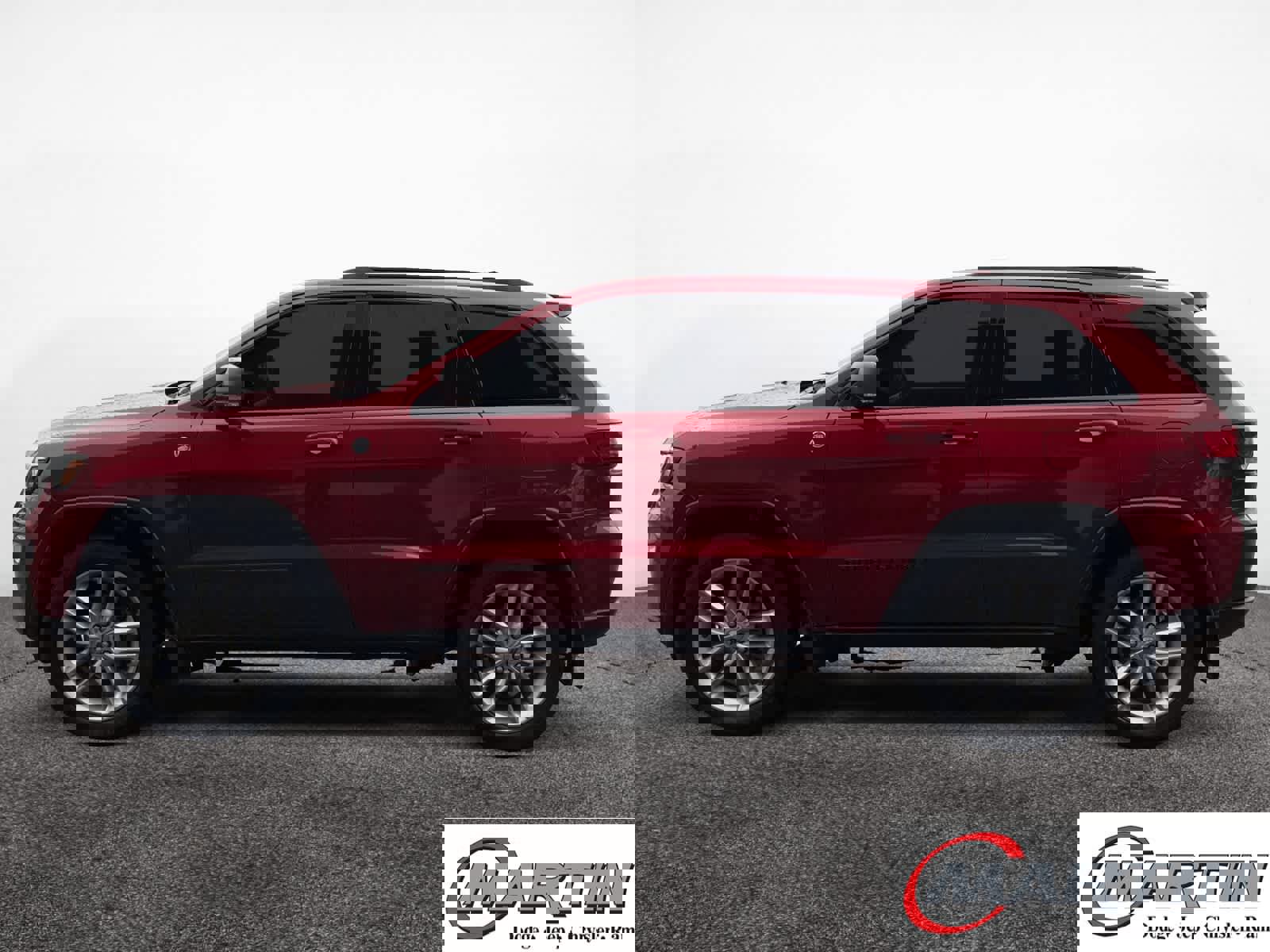 Used 2021 Jeep Grand Cherokee Trailhawk w/ Trailhawk Luxury Group image 2