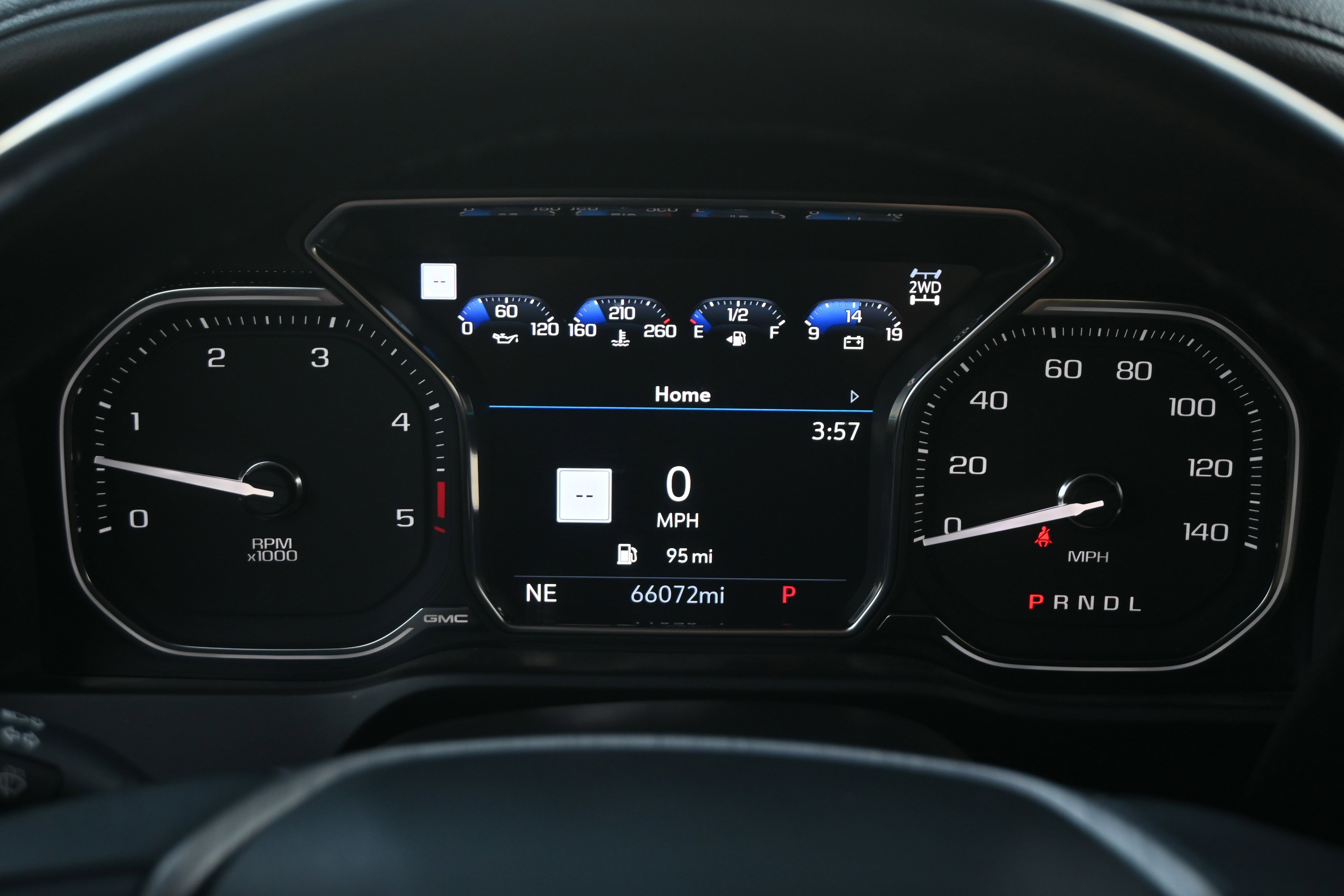 Used 2021 GMC Sierra 2500 Denali w/ Denali Black Diamond Edition image 25