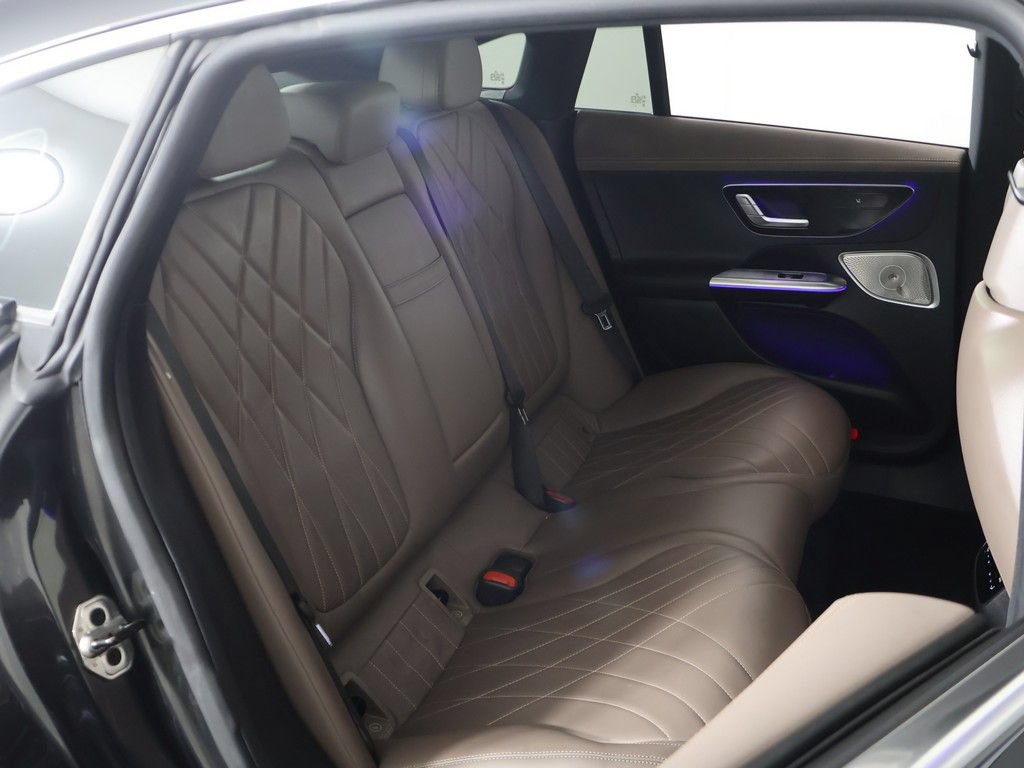 Used 2023 Mercedes-Benz EQE 350+ 4MATIC Sedan image 36