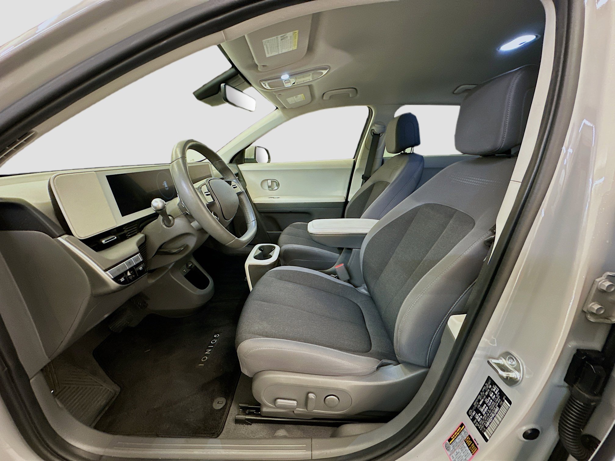 Used 2024 Hyundai Ioniq 5 SEL AWD/4WD image 13
