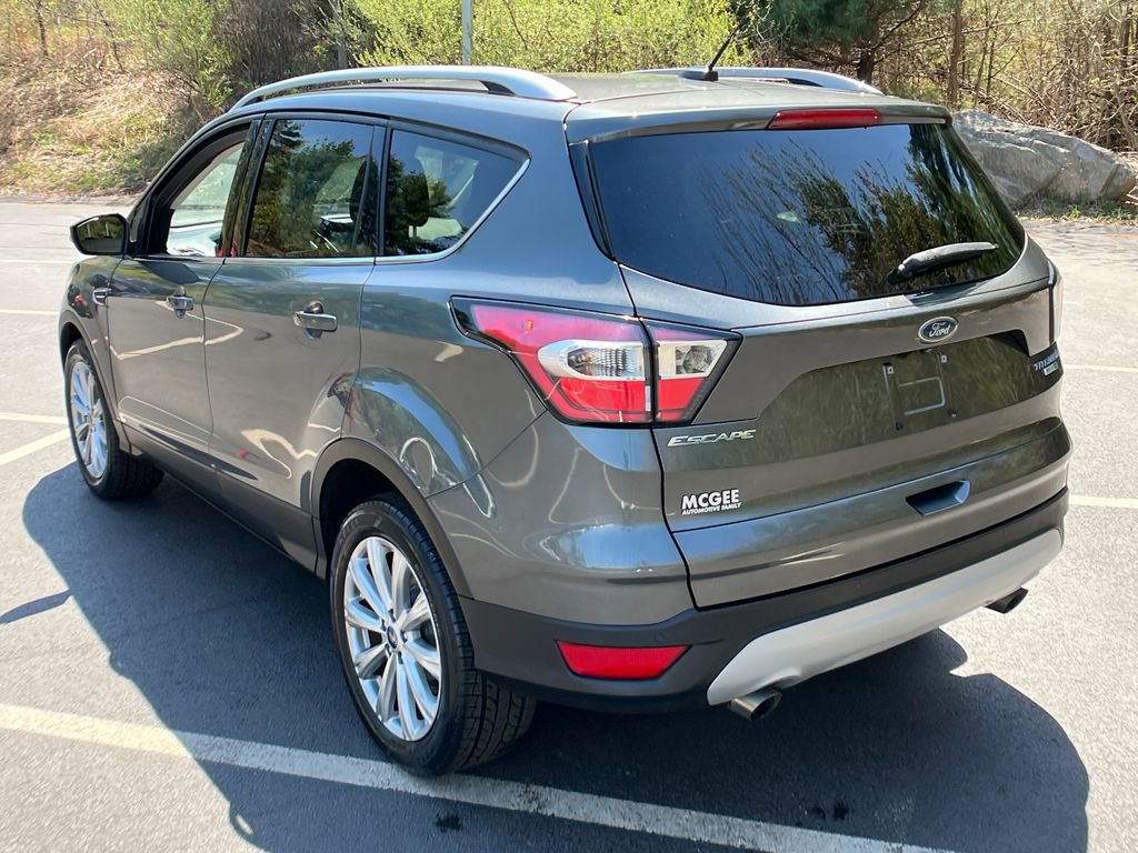 Used 2017 Ford Escape Titanium AWD/4WD image 3