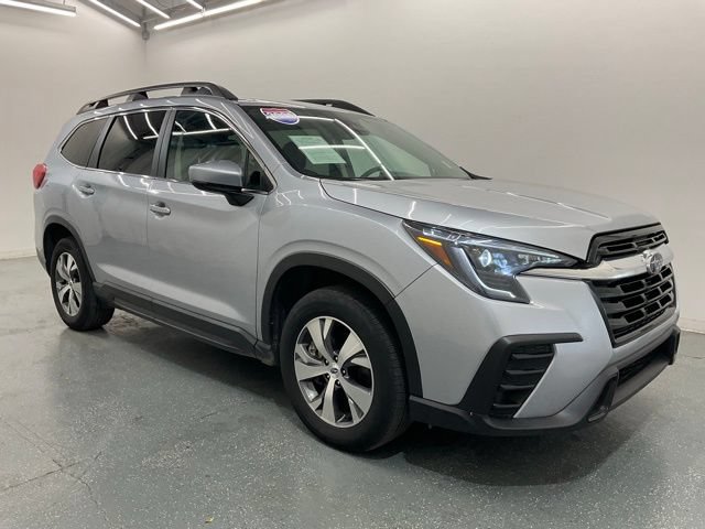 Used 2025 Subaru Ascent Premium AWD/4WD image 8