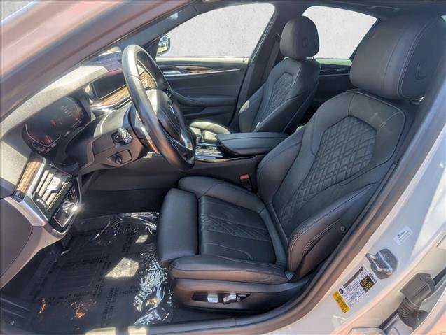 Used 2021 BMW 530i w/ Convenience Package RWD image 13
