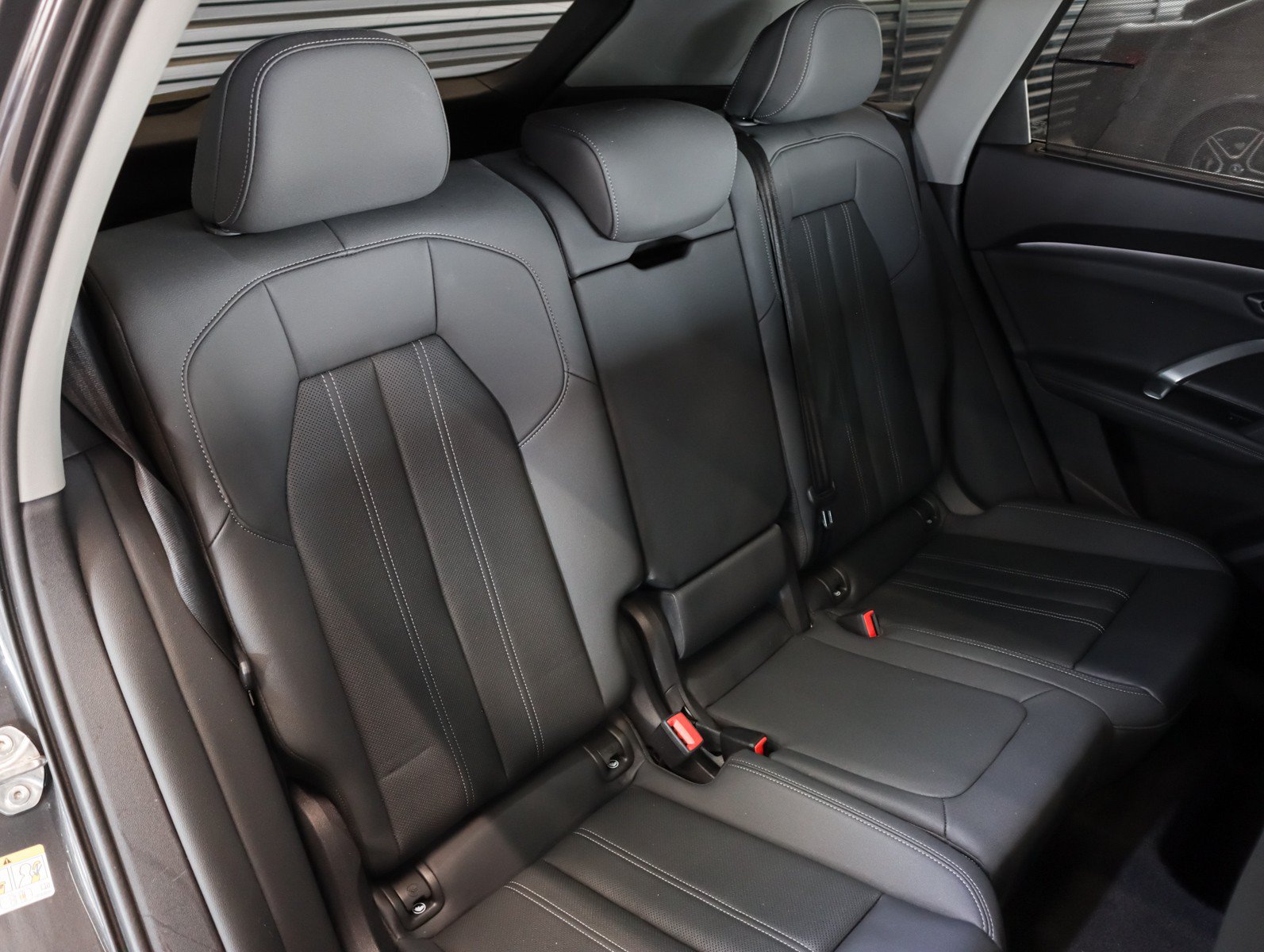 Certified 2025 Audi Q5 Premium w/ Premium Plus AWD/4WD image 13